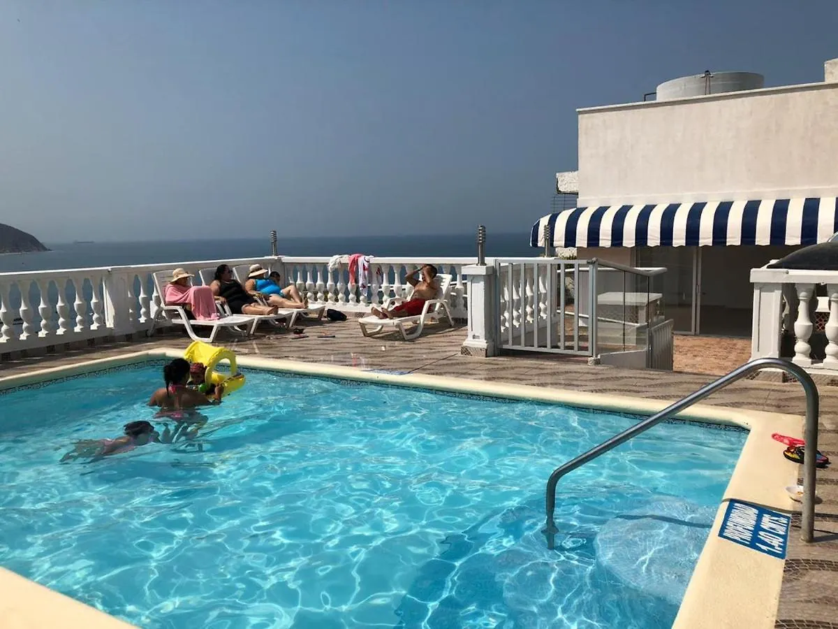 Hermoso Apartamento En Edificio Excalibur A Unos Pasos Del Mar Del Rodadero Para Que Disfrutes La Mejor Estadia En El Mejor Lugar Santa Marta